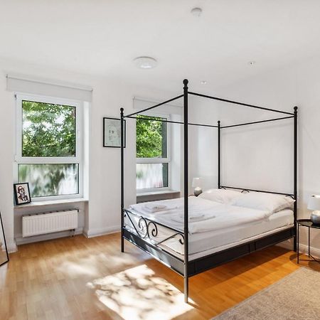 Bright 3-Room Apartment Near Prenzlauer Berg เบอร์ลิน ภายนอก รูปภาพ