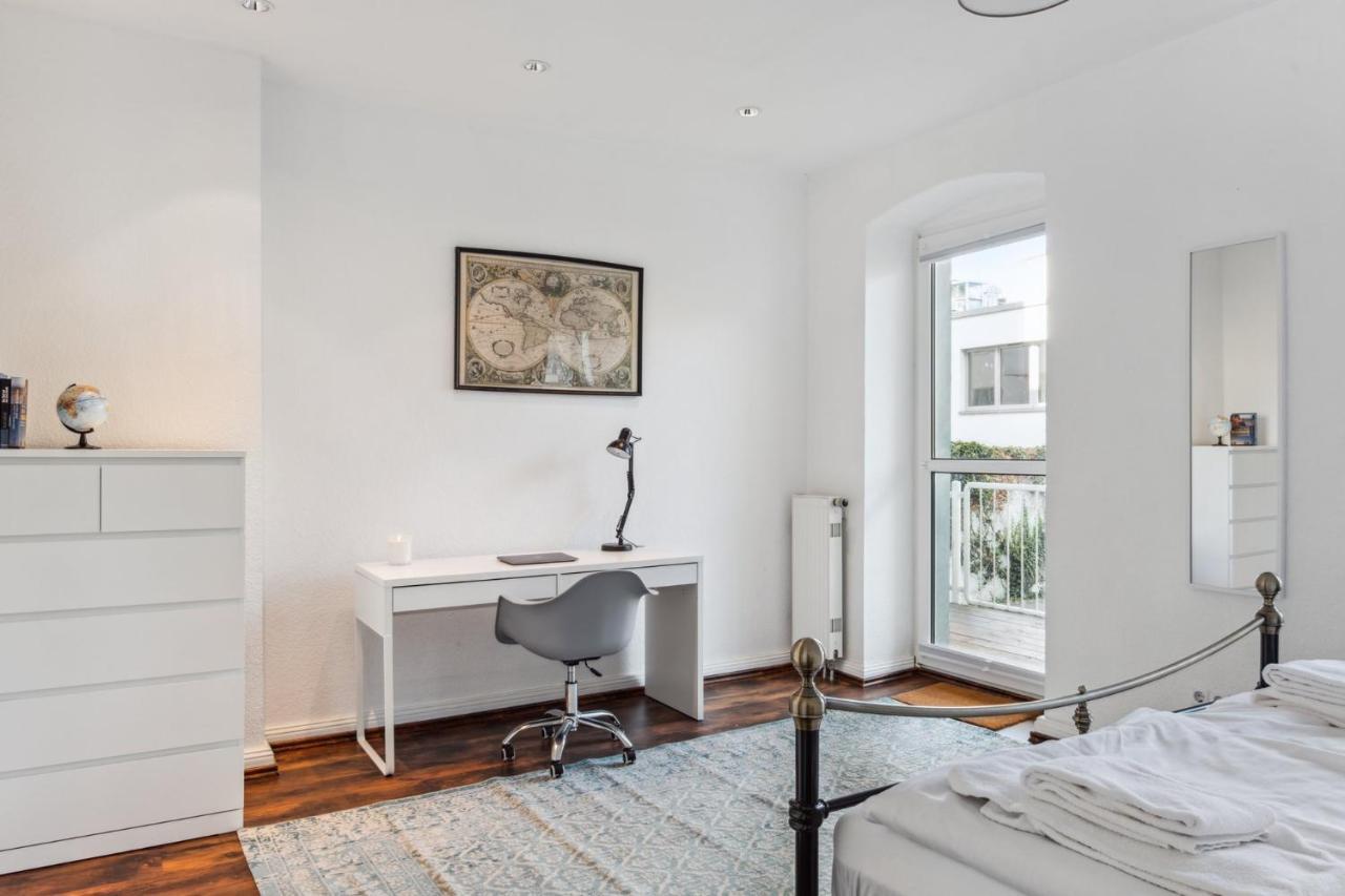 Bright 3-Room Apartment Near Prenzlauer Berg เบอร์ลิน ภายนอก รูปภาพ